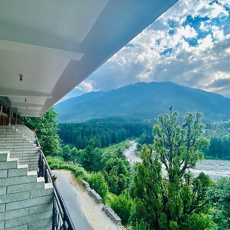 Hotel Hollywood Vibes #Riverview #Premium Rooms #Prime Location #Most Awarded #Parking #Top Rated #Open Terrace #Lawn #Best Selling Hotel In Manali المظهر الخارجي الصورة